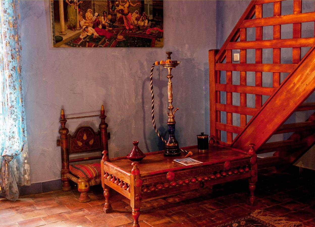 Demeure De Digoine "Chambre D'Hotes" Bourg-Saint-Andeol Luaran gambar