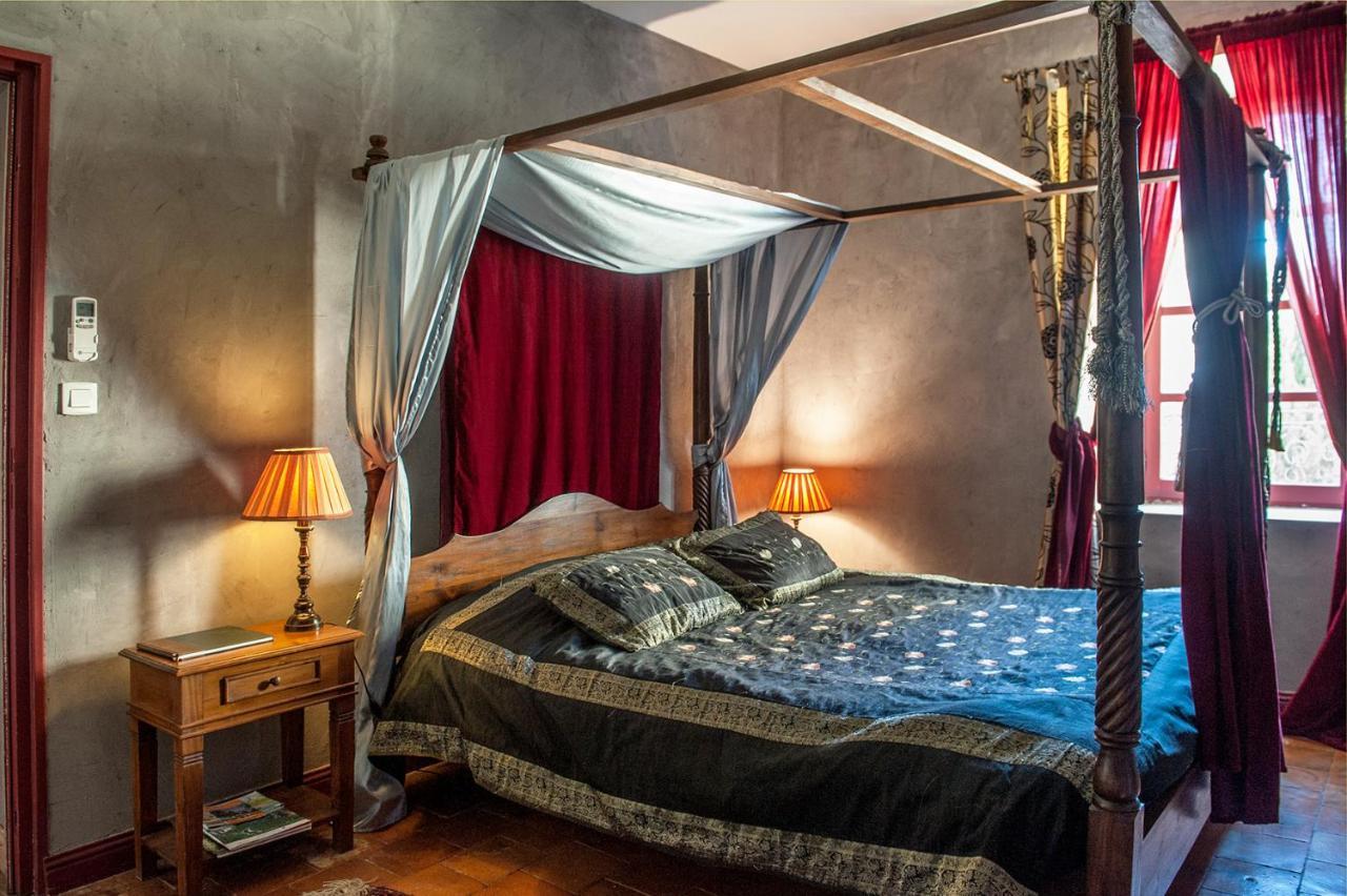Demeure De Digoine "Chambre D'Hotes" Bourg-Saint-Andeol Luaran gambar