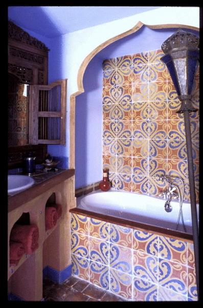 Demeure De Digoine "Chambre D'Hotes" Bourg-Saint-Andeol Luaran gambar